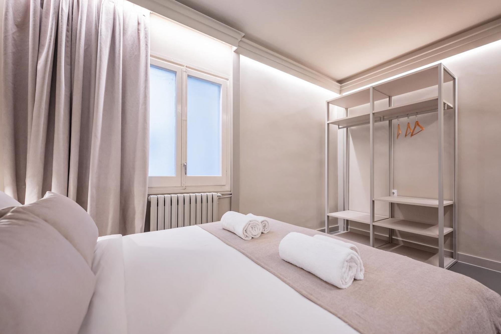 Sweett - Gaudi Avenue Apartment Barcelona Exterior foto
